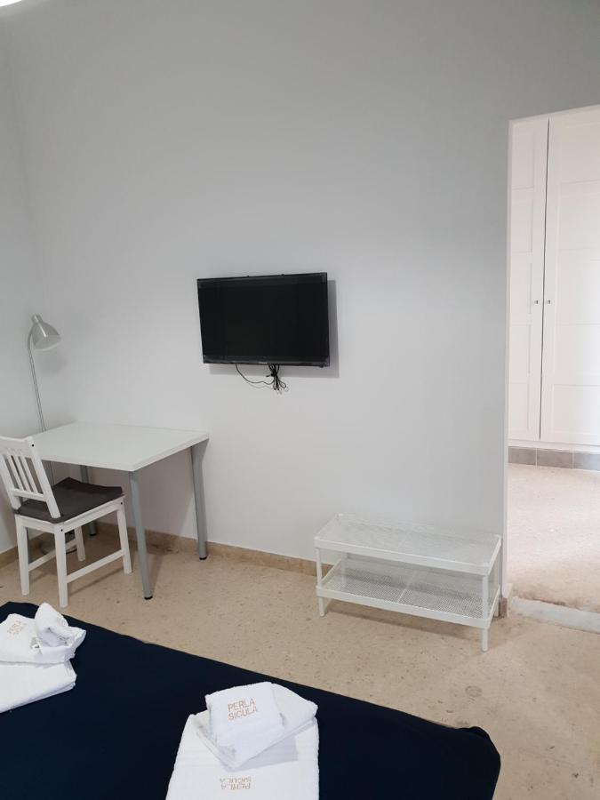 Perla Sicula Bed & Breakfast Catania Ngoại thất bức ảnh